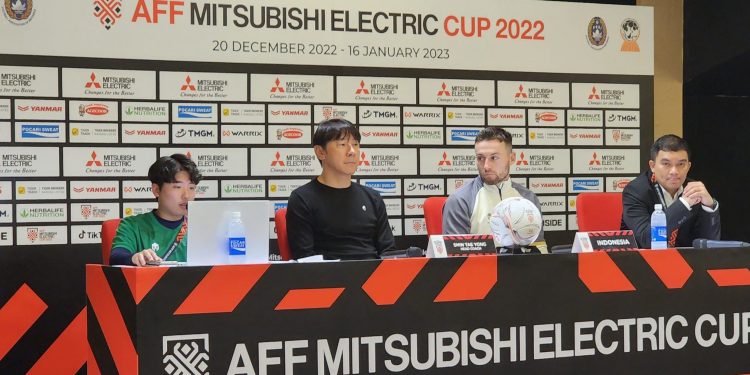 Kaca Bus Thailand Retak, Amarah Shin Tae-yong Pecah!