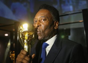 Kesehatan Pele Memburuk, Acara Natalan Dibatalkan!