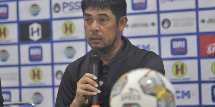 Nilmaizar Jadi Pelatih ke-7 yang Dilepas Klub Liga 1