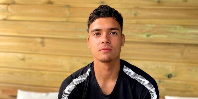 4 Hari Lagi, Shayne Pattynama Resmi Jadi WNI