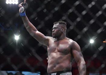 Francis Ngannou Tinggalkan MMA Demi Tinju