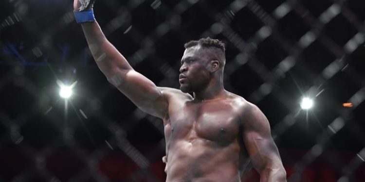 Francis Ngannou Tinggalkan MMA Demi Tinju