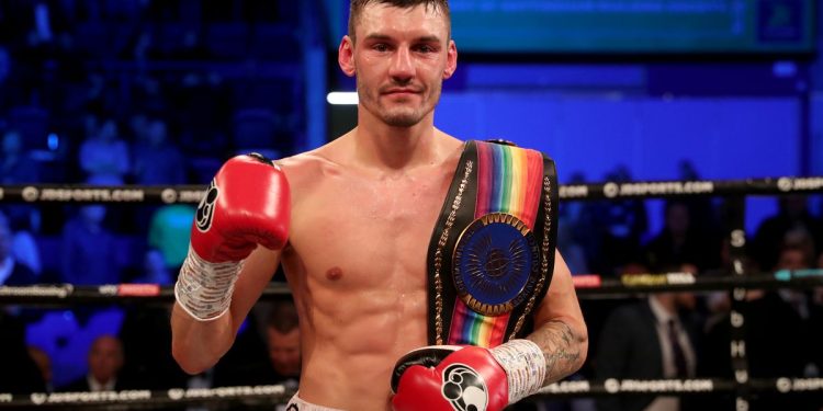 Duel Leigh Wood Kontra Mauricio Lara Demi Sabuk WBA Kelas Bulu