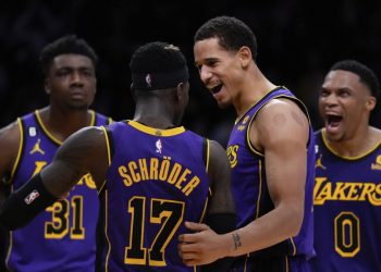 LA Lakers Hentikan 11 Kemenangan Beruntun Grizzlies