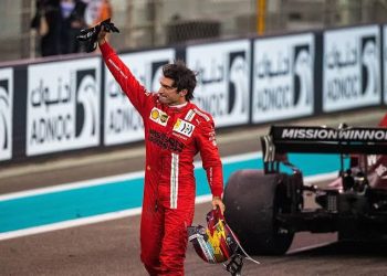Carlos Sainz Optimistis Ferrari Tak Tertinggal dari Red Bull