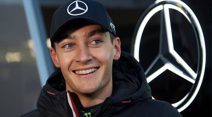 George Russell Tak Takut Bersaing dengan Hamilton