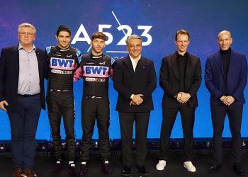 Zinedine Zidane Jadi Duta Merek Mobil Formula 1