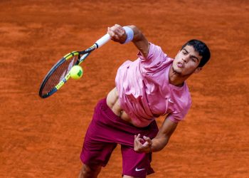 Mengawali Kiprahnya, Carlos Alcaraz Raih Kemenangan