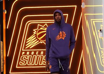 Chris Paul: Kehadiran Kevin Durant Jangan Bikin Phoenix Suns Jemawa