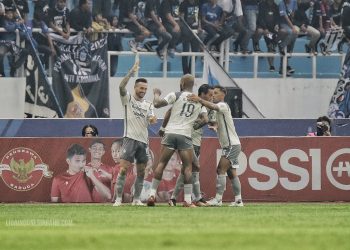 Kinerja Lini Pertahanan Persib Bandung Jadi Berkah