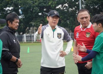 Shin Tae-yong Khawatir Soal Marselino Ferdinan dan Ronaldo Kwateh
