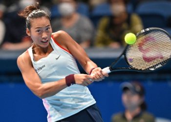 Langkah Mulus Zheng Qinwen di Abu Dhabi Open 2023