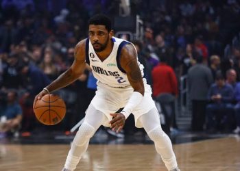 Kyrie Irving Tampil Impresif, Dallas Mavericks Hajar Clippers