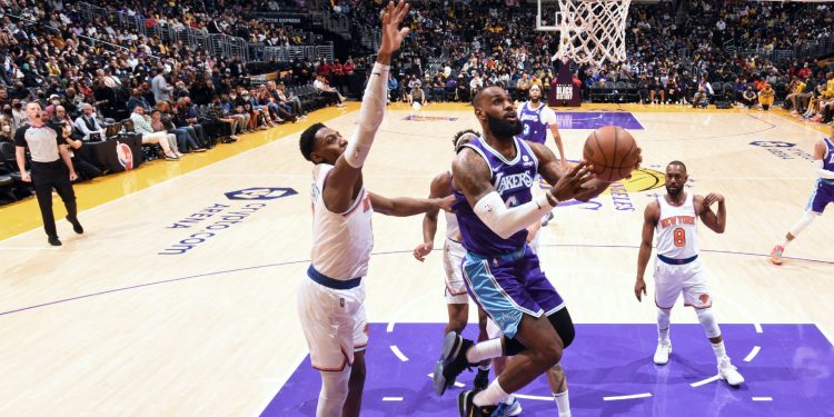 LeBron James Tampil, Los Angeles Lakers Kembali Menang