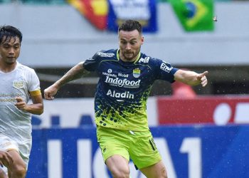 Kalahkan Dewa United, Harapan Persib Masih Terjaga