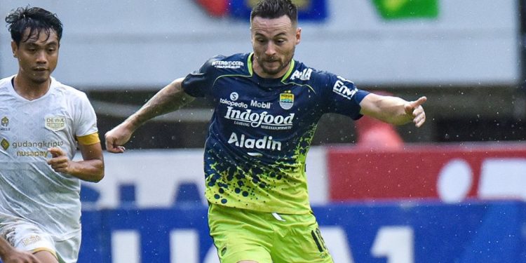 Kalahkan Dewa United, Harapan Persib Masih Terjaga