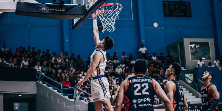 Satria Muda Kalahkan Bumi Borneo Secara Dramatis