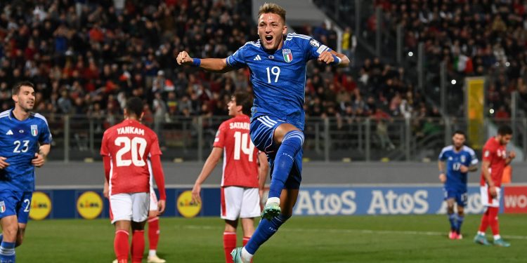 Performa Mengkilap Mateo Retegui Hadirkan Pujian