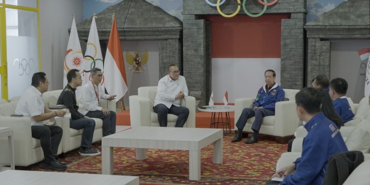 Pawai Obor SEA Games Berlangsung di Kompleks GBK