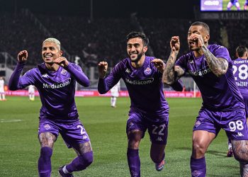 Fiorentina Permalukan AC Milan di Artemio Franchi