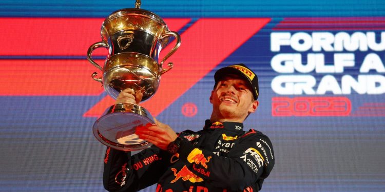 Max Verstappen Juara GP Bahrain, Fernando Alonso Finis ke-3