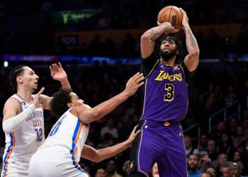 Lakers Raih Kemenangan, Warriors Kalahkan 76ers