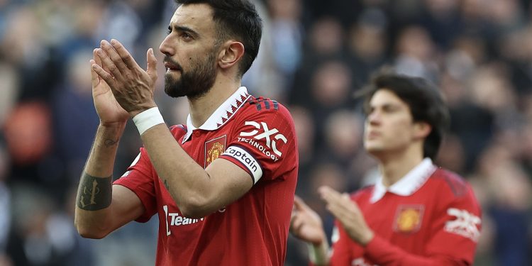 Erik ten Hag Kecewa MU Gagal Tampil Menekan