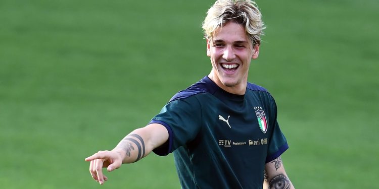 AC Milan dan Juventus Tartarik Pulangkan Nicolo Zaniolo ke Serie A