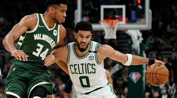 Boston Celtics Hancurkan Buck di Fiserv Forum Arena
