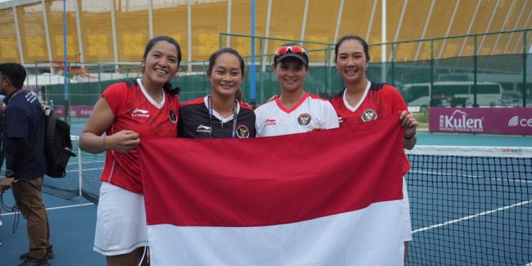 Penantian 18 Tahun Berakhir, Tim Tenis Putri Indonesia Raih Medali Emas SEA Games 2023