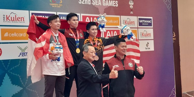 Edgar Sumbang Emas, Diva dan Haris Horatius Perak