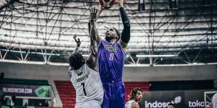 Brandone Francis Gemilang, Prawira Hajar Mountain Gold