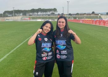 Kado Duo Srikandi Indonesia dari Barcelona Football Festival 2023