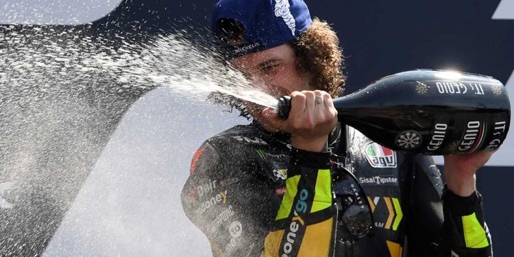 Marco Bezzecchi Rajai MotoGP Prancis, Marc Marquez Kecelakaan!