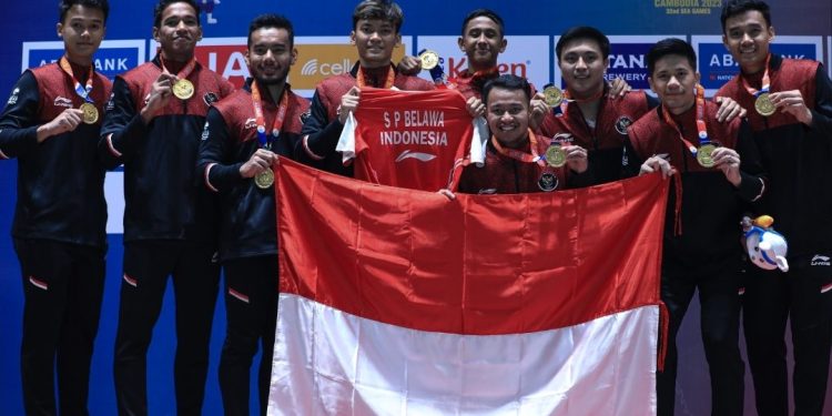 Tim Bulutangkis Putri Raih Perak, Tim Putra Kalungkan Emas