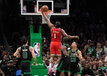 Philadelphia 76ers Paksakan Skor Imbang, James Harden Gemilang