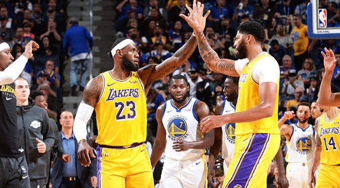 Los Angeles Lakers Pecundangi Warriors, LeBron Cs Unggul 3-1