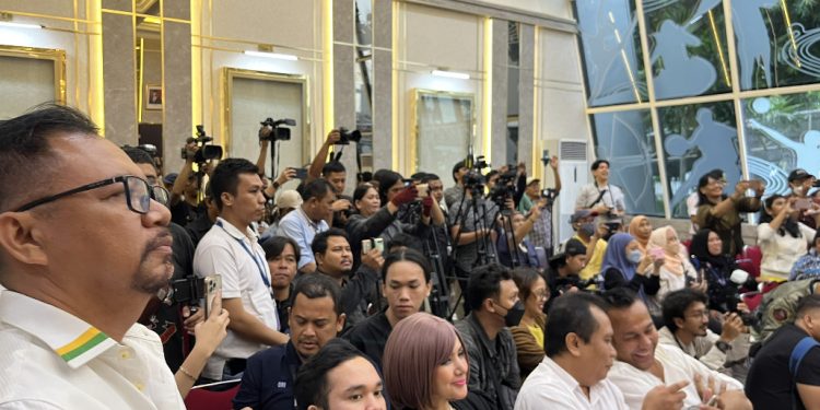 Holywings Sport Show