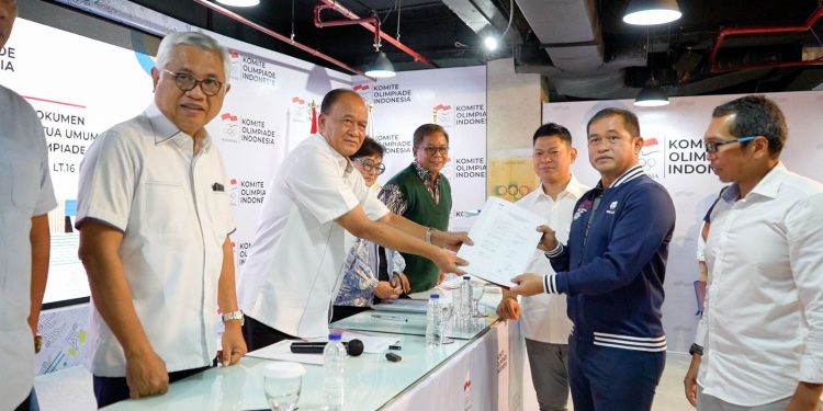 Raja Sapta Okto-Ismail Ning Resmi Daftar Balonketum-waketum NOC Indonesia