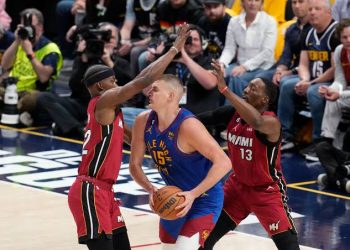 Nikola Jokic Menggila, Denver Nuggets Kalahkan Miami Heat