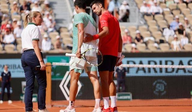 Novak Djokovic Bikin Alcaraz Menyerah dan Maju ke Final French Open 2023