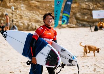Rio Waida dan I Ketut Agus Tembus Putaran ke-4 ISA World Surfing Games 2023