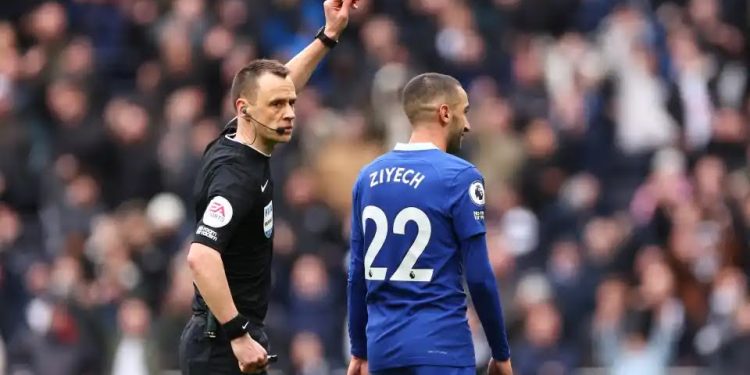 Transfer Hakim Ziyech ke Al Nassr Terancam Gagal