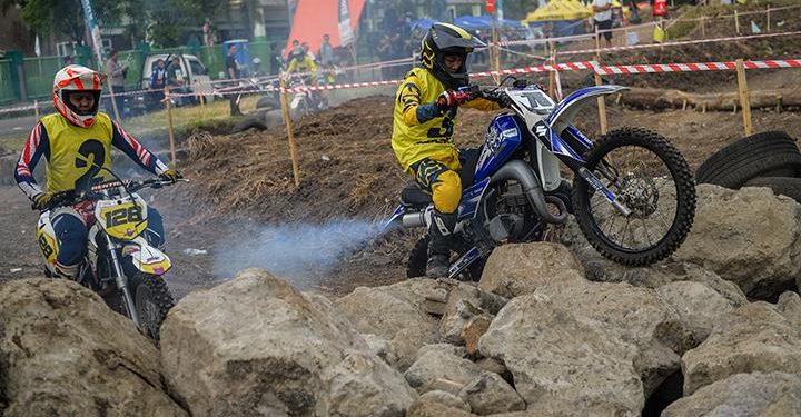 R2 Enduro dan RC Adventure Hiasi Gelaran FORNAS VII 2023