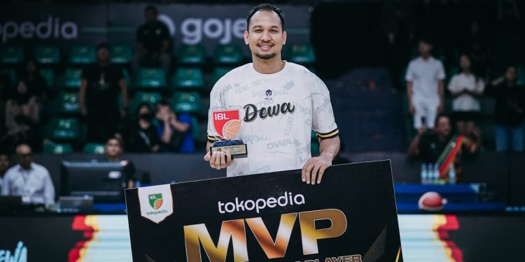 Keleb Ramot Gemilang Raih Gelar MVP IBL 2023