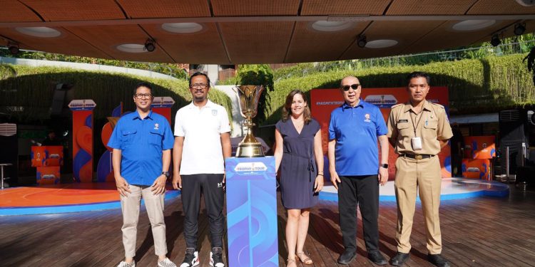 Trofi FIBA World Cup 2023 Singgah di Pulau Dewata