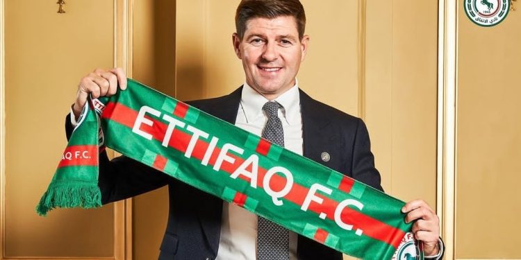 Resmi Latih Al-Ettifaq, Steven Gerrard Siap Boyong Coutinho dan Handerson