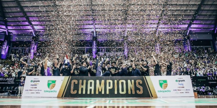 Cetak Sejarah, Prawira Harum Bandung Juara IBL 2023