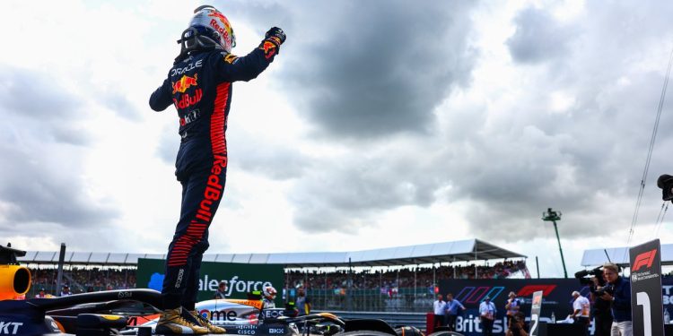Max Verstappen Jinakkan Norris dan Hamilton di F1 GP Inggris