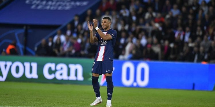 PSG Hapus Foto Kylian Mbappe di Situs Resmi Klub
